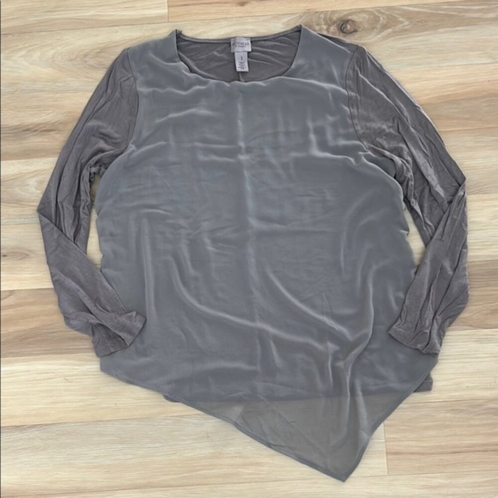 Chico's Gray Asymmetrical Blouse